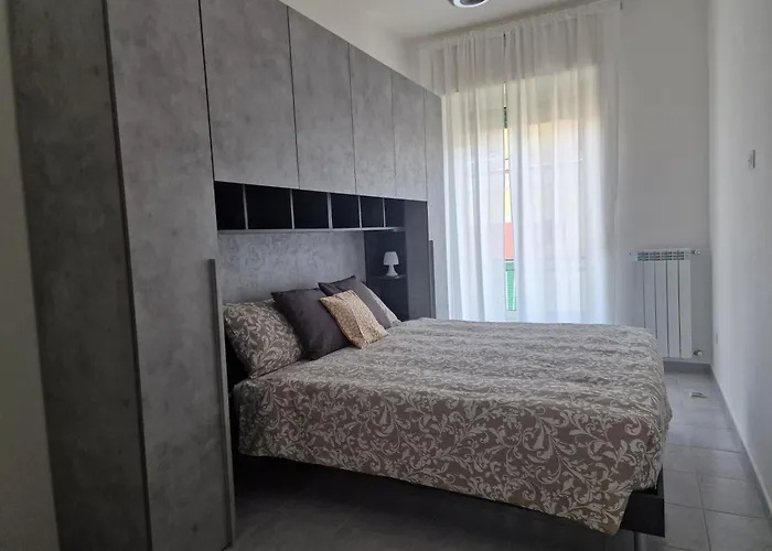 Golden Crown 3* Salerno